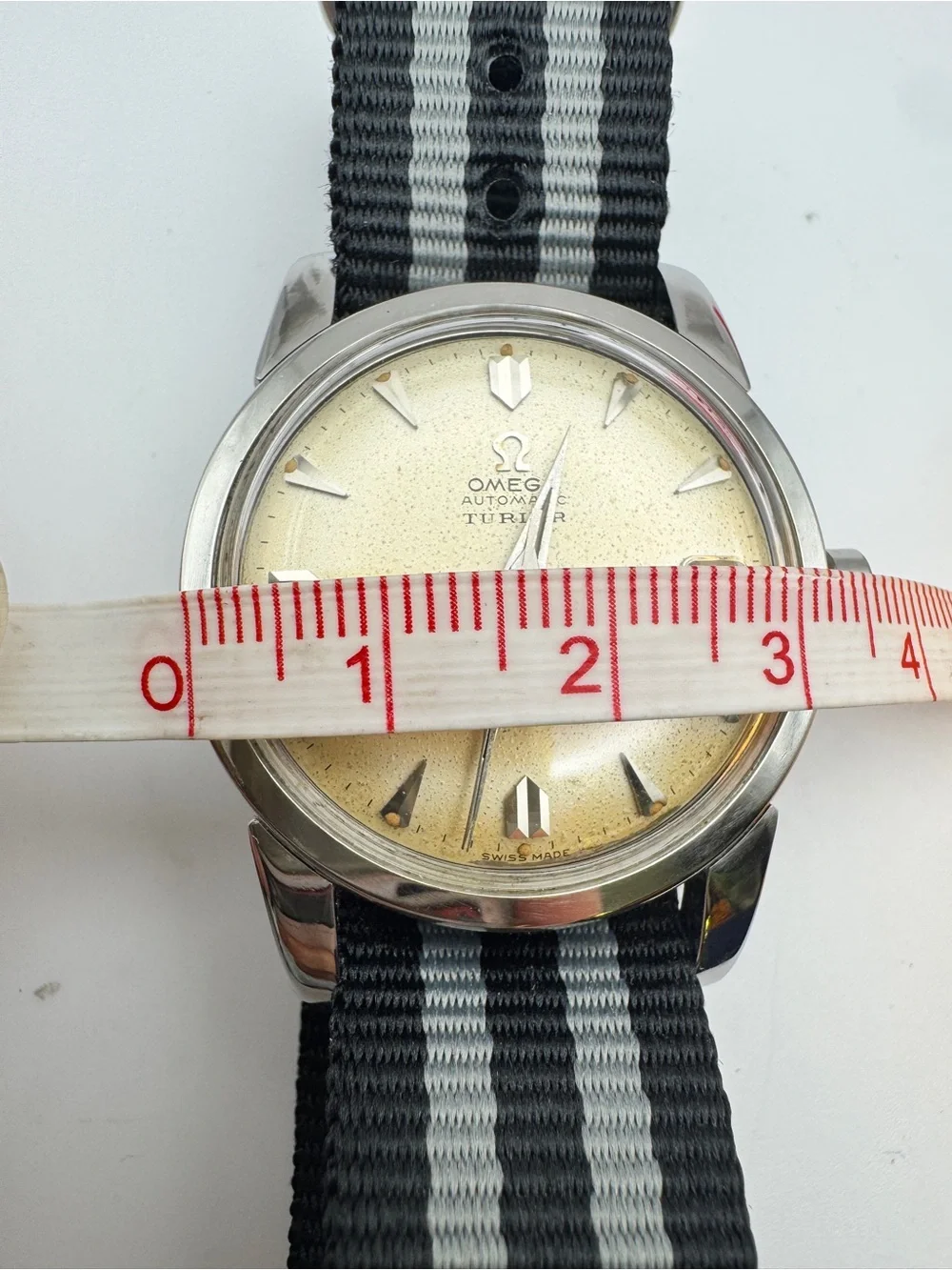 Vintage Omega Seamaster Calendar Automatic Watch